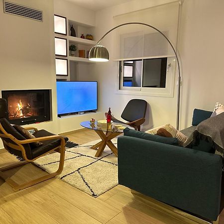 Chic Apartment In Nature, 5-Min Walk To The Beach كالاماتا المظهر الخارجي الصورة